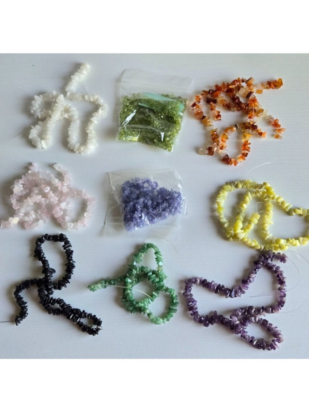 9 Semi-Precious Gemstone Chip Bead Lots Quartz Peridot Carnelian Tanzanite 308gr
